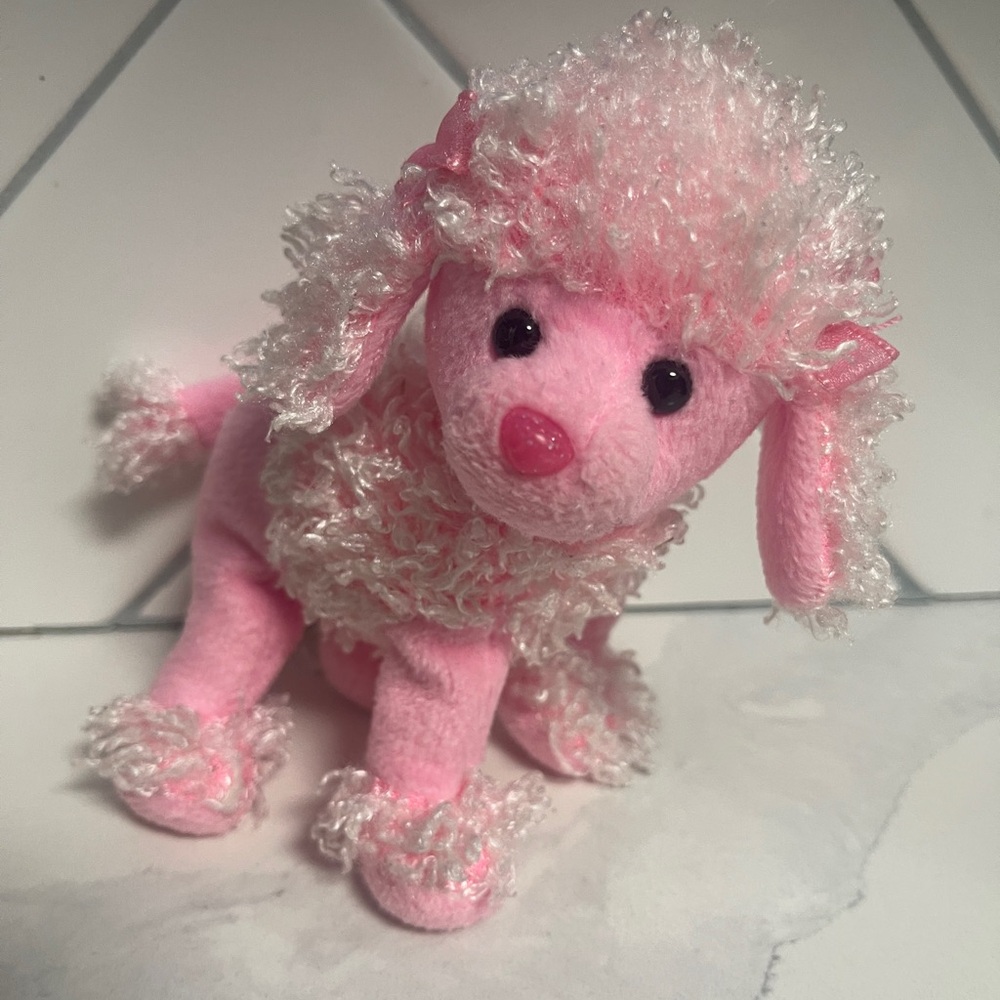 2007 Ty Beanie Baby “Duchess”